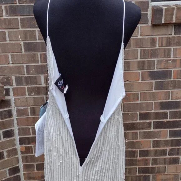 Mac Duggal Silver Sequin Gown NWT Size 10 Formal Evening Dress - Picture 6 of 7